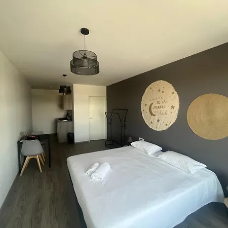 شقة فندقية Serimmo 3*